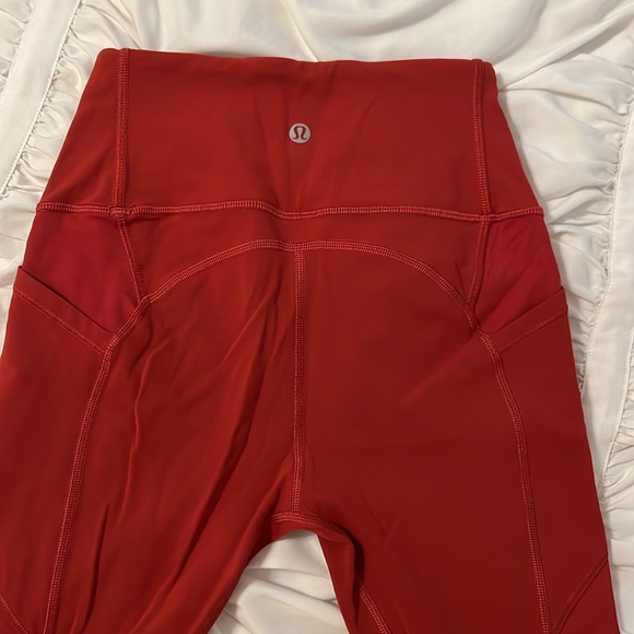 LULULEMON LEGGINGS - Picture 2 of 2